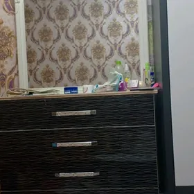 şifoner, kosmetika stol