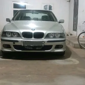 BMW E39 1996