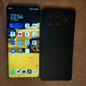 Tecno SPARK 20PRO PLUS