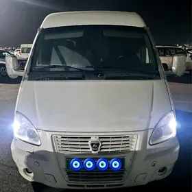 Toyota Hiace 2012