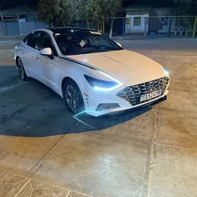 Hyundai Sonata 2021
