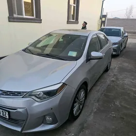 Toyota Corolla 2015