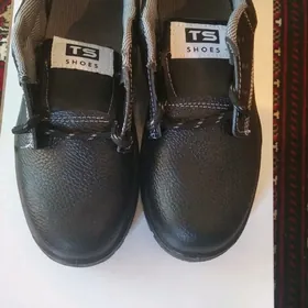 iş ädigi, Сапоги