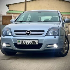 Opel Signum 2004