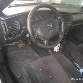 Opel Vectra 1998