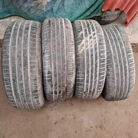 Текер 225/60/17 Размери