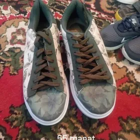 Ayakgaplar,icgi eshikler