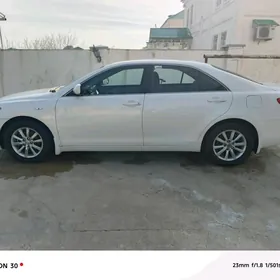 Toyota Camry 2011