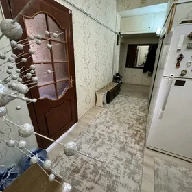 4Komnat 2nji Etaj Beyyik Pot