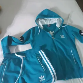 спорт.костюм Adidas