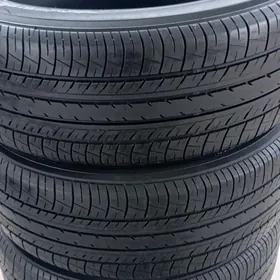 215 55 17 YOKOHAMA yyl 2023