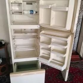 Холодилник