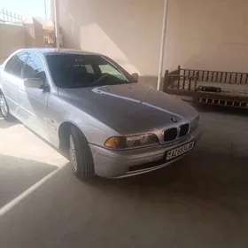 BMW E39 2001