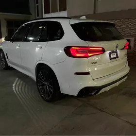 BMW X5 2022