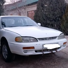 Toyota Camry 1994