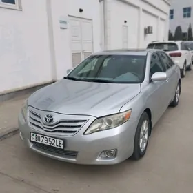 Toyota Camry 2010