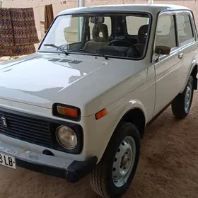 Lada Niva 2005
