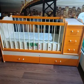 кроватка детская