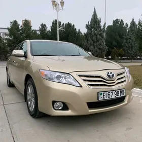 Toyota Camry 2010