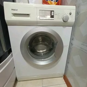 Стиральная машина HAiER