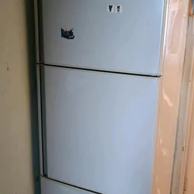 haladilnik Mitsubishi