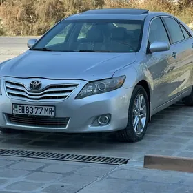 Toyota Camry 2011