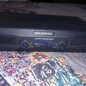 Toy usilitel phonic 3020