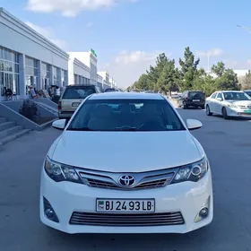 Toyota Camry 2012