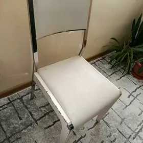 стол со стульями