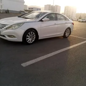 Hyundai Sonata 2010