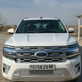 Ford Expedition 2022