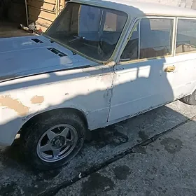 Lada 2106 1987