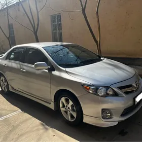 Toyota Corolla 2012