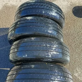 Teker 215/70/16 brijiton