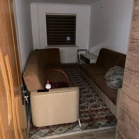 3 ком квартира на 2 этаже