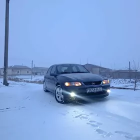Opel Vectra 2000