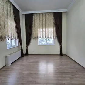 14 Tapgyr 3 etaž 4 komnat