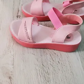 босоножки для девочки