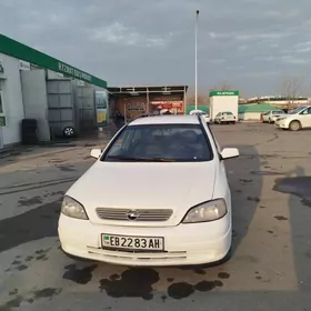 Opel Astra 2002