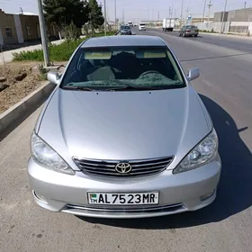Toyota Camry 2005