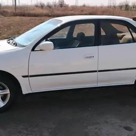 Toyota Carina 1994