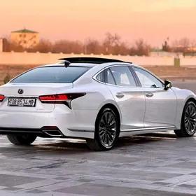 Lexus LS 500 2019