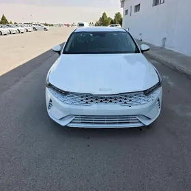 Kia K5 2022
