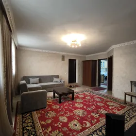 SENTR. 2-KOM. KWARTIRA