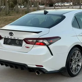 Toyota Camry 2022