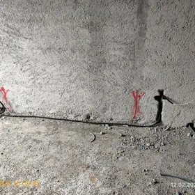 iş santehnika we elektrik