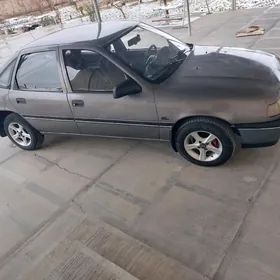 Opel Vectra 1989