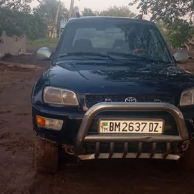 Toyota RAV4 1998