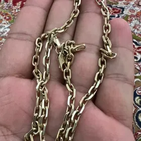 gyzyl komplekt amatly