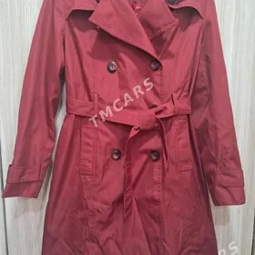 Женский плащ